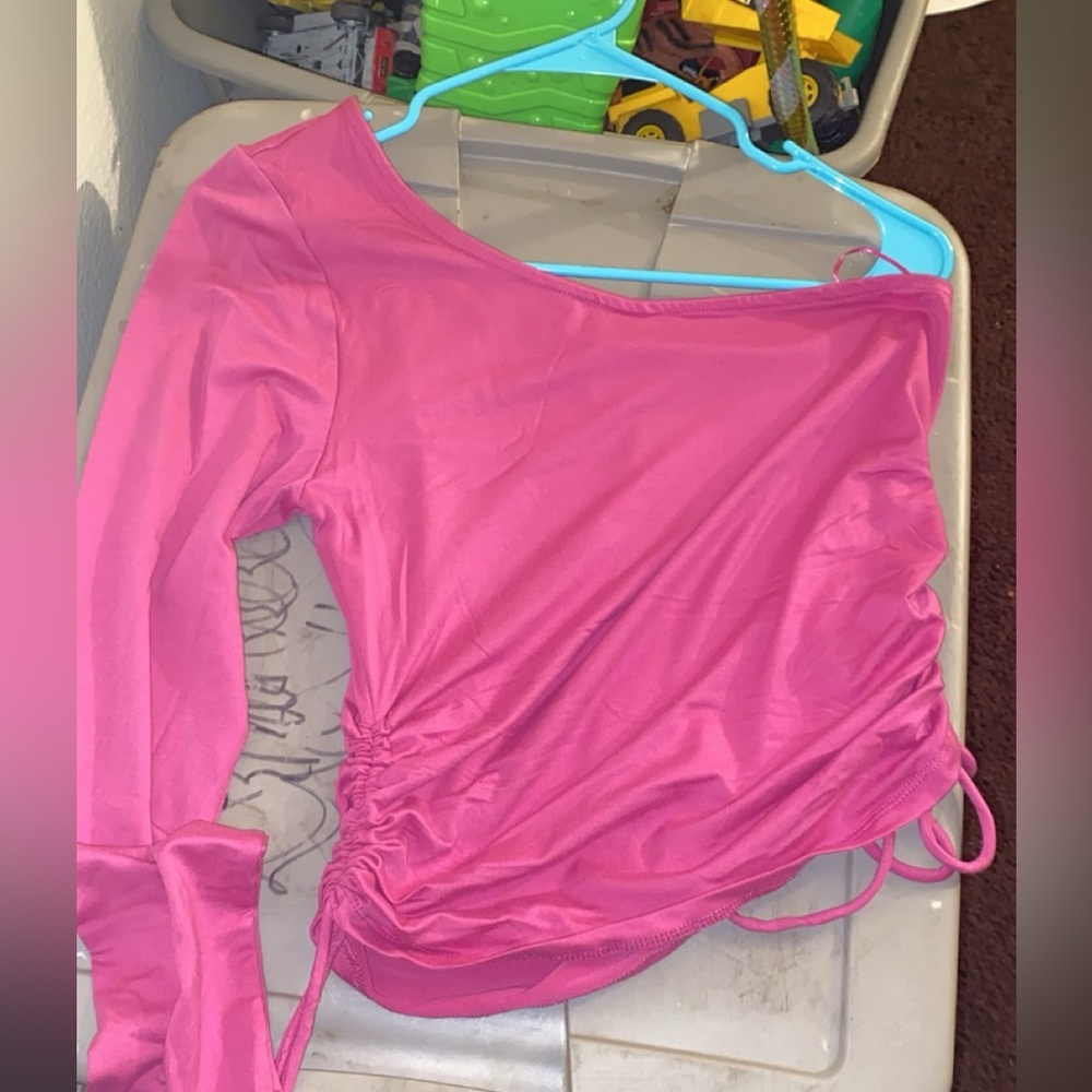 Hot pink top